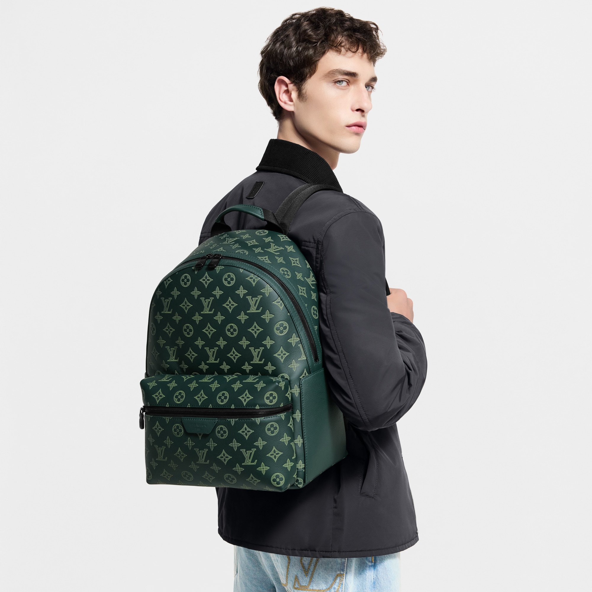Discovery Backpack PM Monogram Shadow Leather - Men Bags M27230